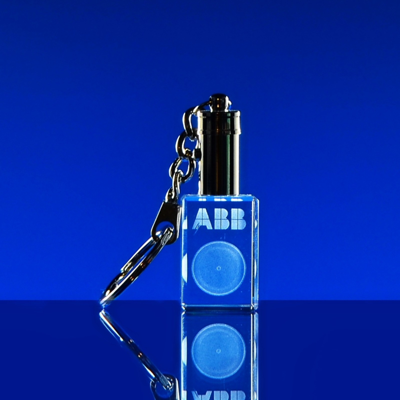 Klíčenka - bílé LED světlo 30x20x15 mm