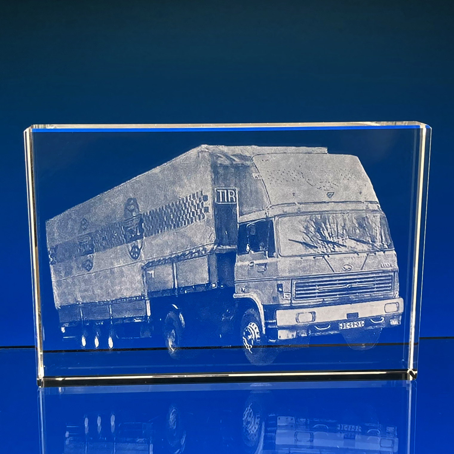 2D skleněná deska 100x80x20 mm