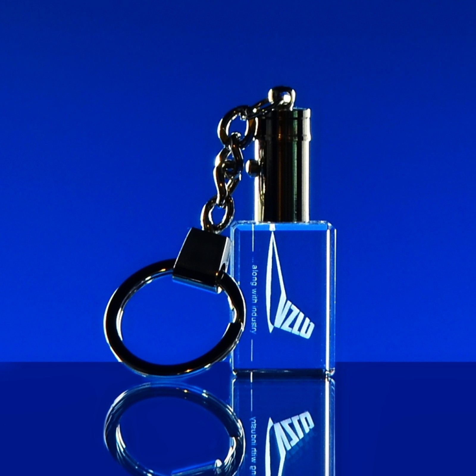 Klíčenka - bílé LED světlo 30x20x15 mm