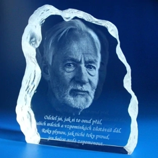 2D FOTO Skleněný ledovec velký 135x125x27mm